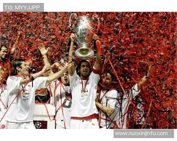 全球足球巨星精彩图鉴:一览球场英雄风采与经典瞬间 全球足球巨星精彩图鉴:一览球场英雄风采与经典瞬间